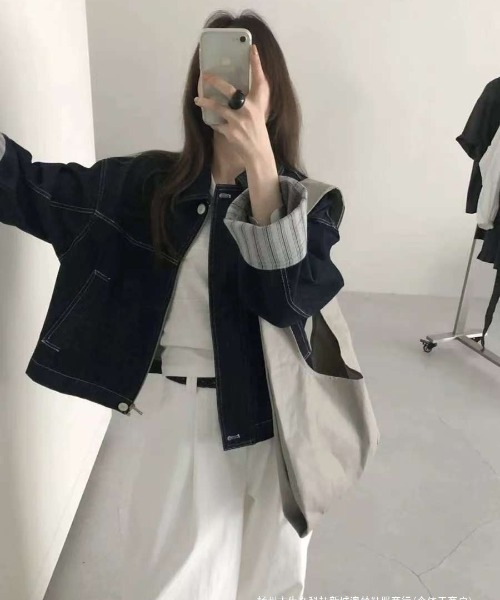 Teem Store(チームストア)の「袖ストライプ折り返し ステッチルーズデニムジャケット(デニムジャケット・レディース・ブルー・M)」の4枚目の写真