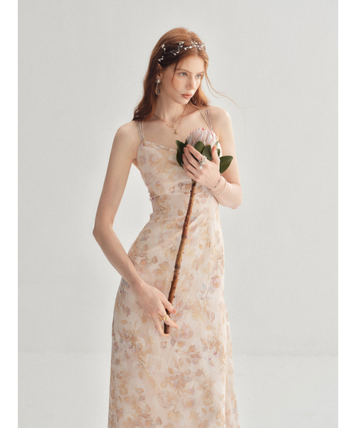 SINCETHEN(シンスゼン)の「ロザンヌクロスロングワンピース(ワンピース・レディース・その他・SMALL/MEDIUM/LARGE)」の3枚目の写真