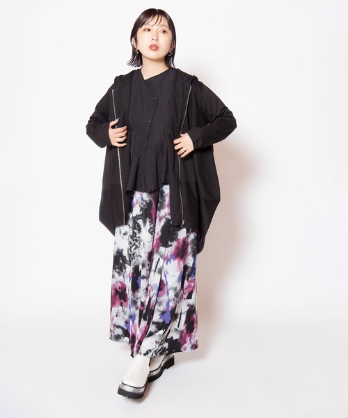 OSMOSIS(オズモーシス)の「コクーンフードパーカ(Tシャツ/カットソー・レディース・ダークグレー/グレー/ブラック・ONE SIZE)」の12枚目の写真