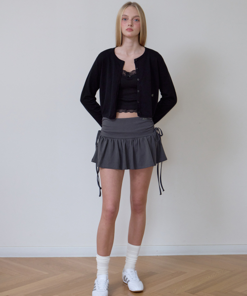 ROSEFRANTZ（ロゼフランツ）の「Basic Round Cardigan [Black]（カーディガン/ボレロ・レディース・ブラック・OS）」の4枚目の写真