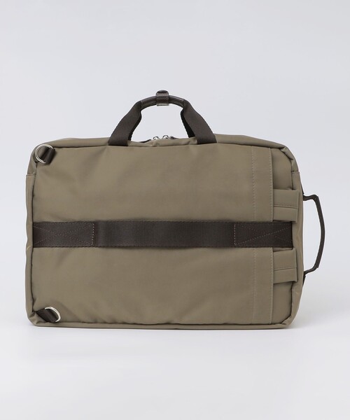 SHIPS（シップス）の「【SHIPS別注】BONFANTI: ナイロン 2WAY バッグ（メッセンジャーバッグ・メンズ・キャメル/ブラック・ONE SIZE）」の4枚目の写真