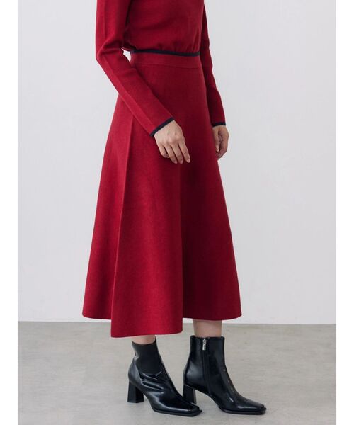 TONAL(トーナル)の「【POLOBCS】ニットフレアスカート(スカート・レディース・ネイビー/レッド/オフホワイト・MEDIUM)」の14枚目の写真