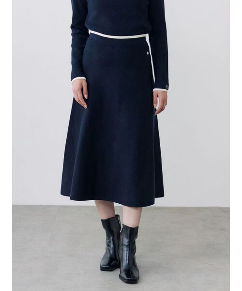 TONAL(トーナル)の「【POLOBCS】ニットフレアスカート(スカート・レディース・ネイビー/レッド/オフホワイト・MEDIUM)」の22枚目の写真