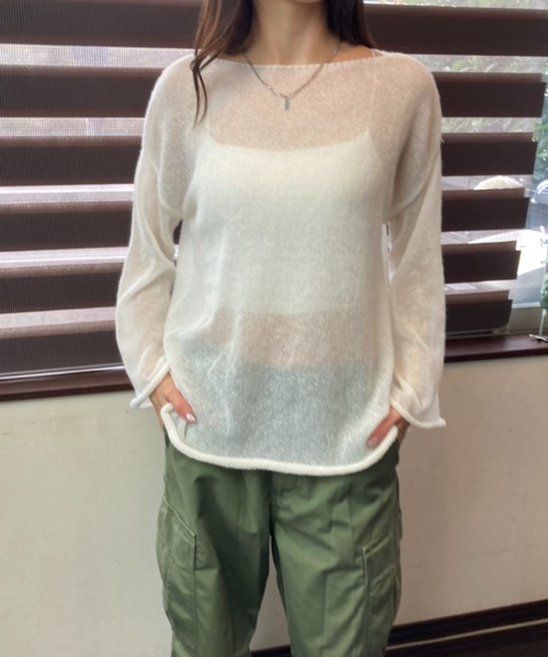 tolene(トレネ)の「ふんわりシアー 長袖 透け感ニットトップス(ニット/セーター・レディース・チャコールグレー/ホワイト・FREE)」の7枚目の写真