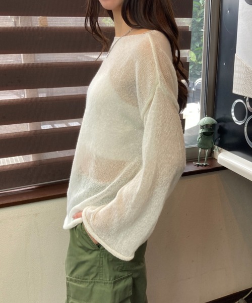 tolene(トレネ)の「ふんわりシアー 長袖 透け感ニットトップス(ニット/セーター・レディース・チャコールグレー/ホワイト・FREE)」の12枚目の写真
