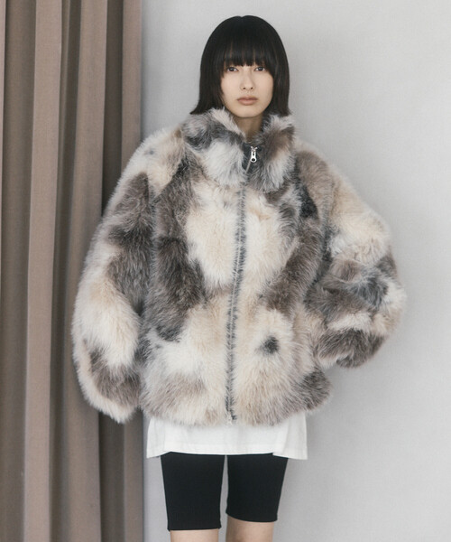 Firsthand（ファーストハンド）の「限定展開 Firsthand/ファーストハンド エコファー コクーンジャケット（その他アウター・レディース・その他1/ベージュ・FREE）」の12枚目の写真