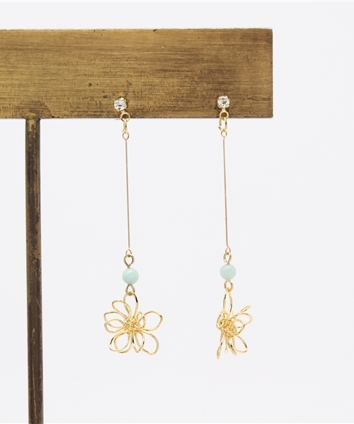岩座 IWAKURA（イワクラ）の「【岩座】石花ワイヤーロングピアス（ピアス（両耳用）・レディース・アクア/ホワイト/ピンク/ブラウン/ダークブルー/ストーン/ライトピンク・FREE）」の4枚目の写真