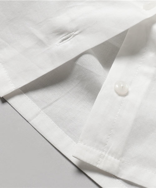 BRANSHES(ブランシェス)の「【フォーマル対応】丸襟長袖シャツ(シャツ/ブラウス・キッズ・オフホワイト・110cm/140cm/120cm/130cm/100cm)」の4枚目の写真