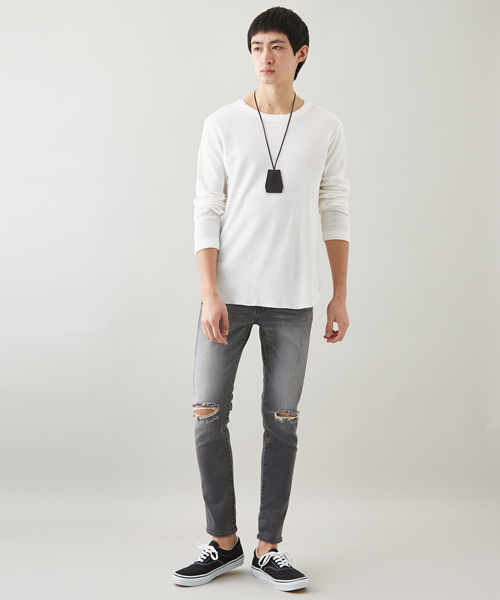 STUDIOUS（ステュディオス）の「ユーズドクラッシュテーパードスキニーデニム（デニムパンツ・メンズ・ブラック/サックスブルー・1/3/2）」の5枚目の写真