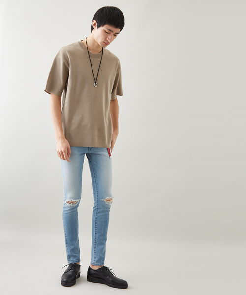 STUDIOUS（ステュディオス）の「ユーズドクラッシュテーパードスキニーデニム（デニムパンツ・メンズ・ブラック/サックスブルー・1/3/2）」の11枚目の写真