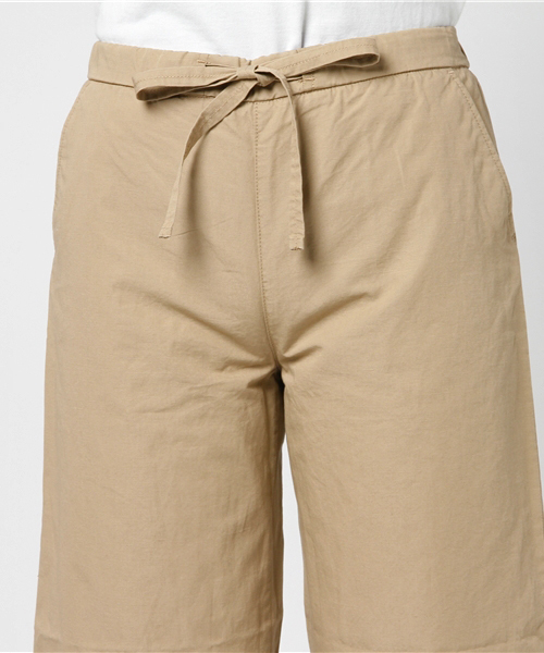 SHIPS Days（シップスデイズ）の「SHIPS Days STANDARD: コットンリネン ワイド パンツ(ベージュ)（その他パンツ・レディース・カーキ・SMALL/LARGE/MEDIUM）」の8枚目の写真