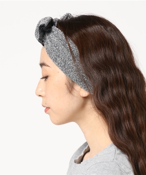 MERLOT（メルロー）の「ラメヘアバンドターバン4362（ヘアバンド・レディース・ブラウン/シルバー/ピンク/ネイビー・FREE）」の5枚目の写真