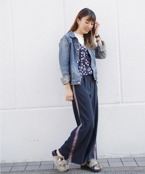 AMERICAN RAG CIE（アメリカンラグシー）の「AMERICAN RAG CIE ダブルクロスラインパンツ（その他パンツ・レディース・ブラック/ネイビー・0/1）」の18枚目の写真