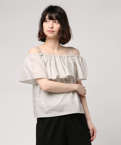 ラッフルブラウス ラッフルブラウス