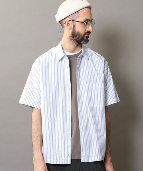 BEAUTY&YOUTH UNITED ARROWS（ビューティーアンドユースユナイテッドアローズ）の「BY ストライプ スナップボタン ワイドフォルム シャツ -MADE IN JAPAN-（シャツ/ブラウス・メンズ・コバルトブルー/ライトブルー・MEDIUM/X-LARGE/LARGE/SMALL）」の5枚目の写真