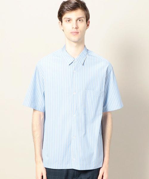 BEAUTY&YOUTH UNITED ARROWS（ビューティーアンドユースユナイテッドアローズ）の「BY ストライプ スナップボタン ワイドフォルム シャツ -MADE IN JAPAN-（シャツ/ブラウス・メンズ・コバルトブルー/ライトブルー・MEDIUM/X-LARGE/LARGE/SMALL）」の6枚目の写真