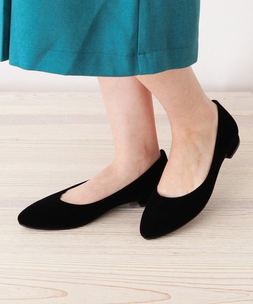 grove（グローブ）の「【2.0センチヒール】ふわっと包まれる、やわここちパンプス(日本製)（パンプス・レディース・ブラック/パープル/グレー/グリーン/ブラック系1/ベージュ系その他6・50/40/35/25/20/45/30）」の12枚目の写真