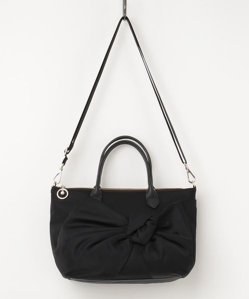 LANVIN en Bleu（ランバンオンブルー）の「シャルロット 2wayトートバッグ（トートバッグ・レディース・スカイブルー/ブラック/ネイビー/レッド/カーキ・FREE）」の2枚目の写真