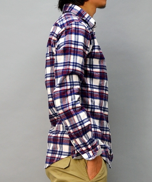 SHIPS(シップス)の「SC: シャギー/ネルチェック ナローシャツ■(シャツ/ブラウス・メンズ・ブルー/ダークブルー/ネイビー/ライトブルー/レッド/ピンク・SMALL/MEDIUM/LARGE/X-LARGE)」の11枚目の写真