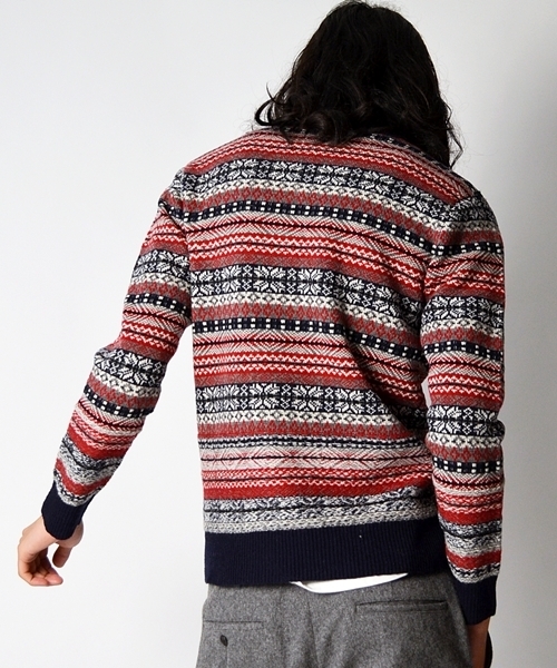 SHIPS JET BLUE（シップスジェットブルー）の「JB: フェアアイル/Vネックニット■（ニット/セーター・メンズ・ブラック/オリーブ/ネイビー/パープル・SMALL/MEDIUM/LARGE）」の9枚目の写真