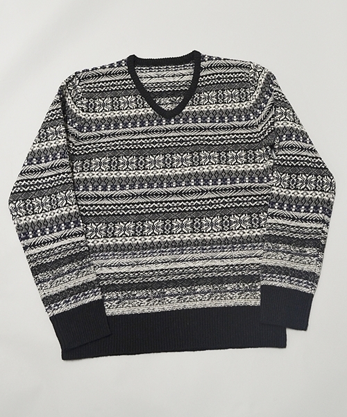 SHIPS JET BLUE（シップスジェットブルー）の「JB: フェアアイル/Vネックニット■（ニット/セーター・メンズ・ブラック/オリーブ/ネイビー/パープル・SMALL/MEDIUM/LARGE）」の10枚目の写真