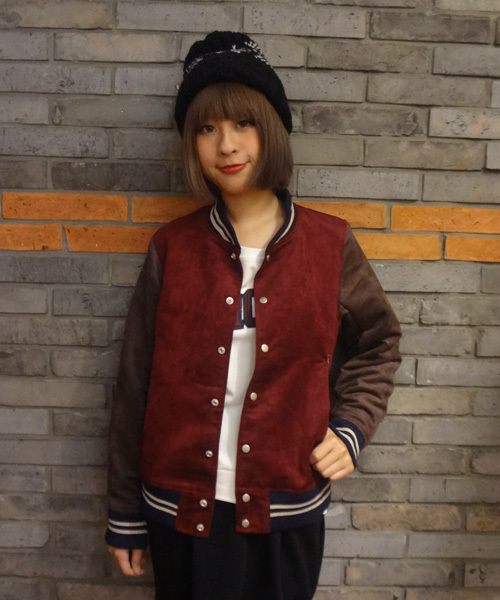 CIAOPANIC（チャオパニック）の「【Ciaopanic】フェイクスウェードスタジャン（スタジャン・レディース・グレー/ワインレッド/キャメル/ブラック・FREE）」の4枚目の写真