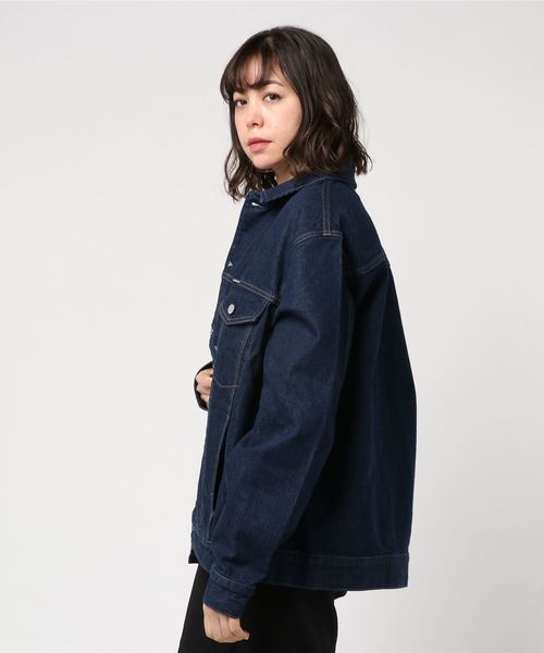 Calvin Klein Jeans(カルヴァンクラインジーンズ)の「デニム トラッカー ジャケット(デニムジャケット・レディース・その他・S/M/L/XS)」の2枚目の写真
