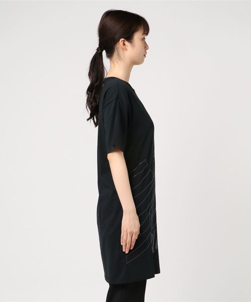 NEW BALANCE（ニューバランス）の「ニューバランス エッセンシャルクラシックTドレス（Tシャツ/カットソー・レディース・ホワイト/ブラック・M/L/S/XL）」の3枚目の写真