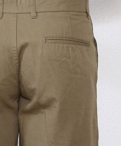 coen(コーエン)の「タイプライターショーツ(チノパンツ・メンズ・オリーブ/ネイビー/ターコイズブルー/ベージュ・SMALL/X-SMALL/MEDIUM/LARGE/X-LARGE)」の8枚目の写真