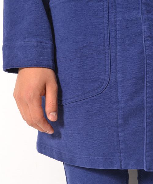 LEE×AMERICAN RAG CIE（リーアメリカンラグシー）の「LEE × AMERICAN RAG CIE 別注モールスキンショップコート∴（ステンカラーコート・メンズ・ブラック/ベージュ/ブルー・MEDIUM/SMALL/LARGE）」の18枚目の写真