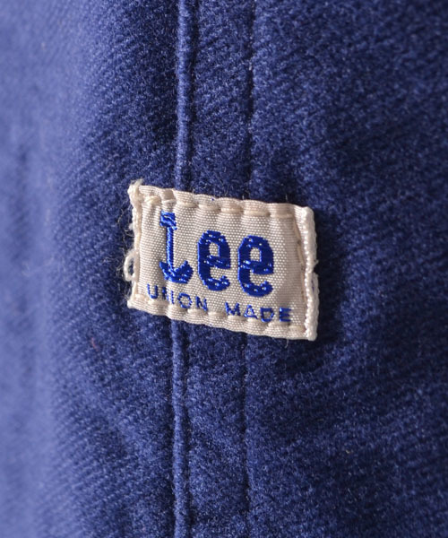 LEE×AMERICAN RAG CIE（リーアメリカンラグシー）の「LEE × AMERICAN RAG CIE 別注モールスキンショップコート∴（ステンカラーコート・メンズ・ブラック/ベージュ/ブルー・MEDIUM/SMALL/LARGE）」の15枚目の写真