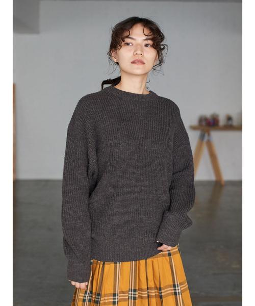 AMERICAN HOLIC（アメリカンホリック）の「クルーネック片畦ニットプルオーバー ＊（ニット/セーター・レディース・グレー系その他2/ブラウン/ネイビー/ベージュ系その他2/アイボリー・L/M）」の15枚目の写真