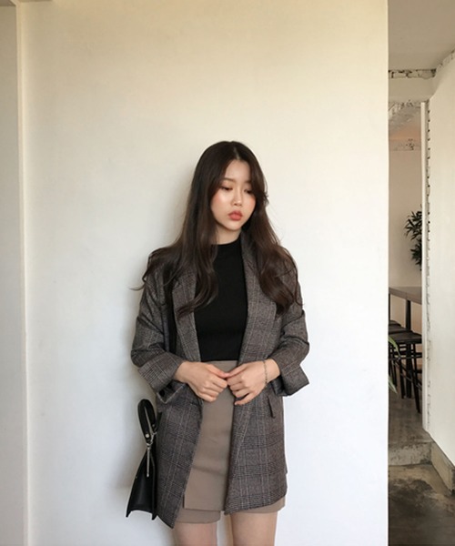 Bifrost(ビフレスト)の「チェックテーラード ロングジャケット(テーラードジャケット・レディース・ブラウン/グレー/グレー系その他/ブラウン系その他/ライトブラウン・FREE)」の16枚目の写真