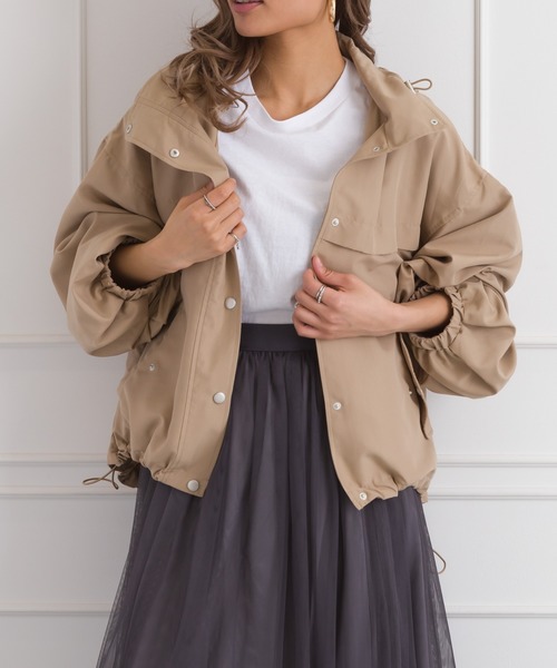 SpRay（スプレイ）の「ピーチボリュームスリ－ブマウンテンパーカー（マウンテンパーカー・レディース・グレイッシュベージュ/ライトカーキ/ベージュ/モカ/ブラック・FREE）」の4枚目の写真