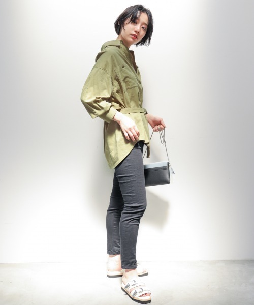 PAGEBOY（ページボーイ）の「コットンレーヨンサファリシャツ（シャツ/ブラウス・レディース・カーキ/ブラック/オフホワイト/グレイッシュベージュ・FREE）」の15枚目の写真