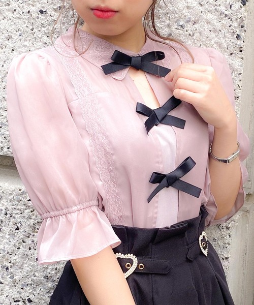 ROJITA(ロジータ)の「フロントスリットリボンシアーブラウス(シャツ/ブラウス・レディース・ブラック/ベージュ/ピンク・FREE)」の3枚目の写真