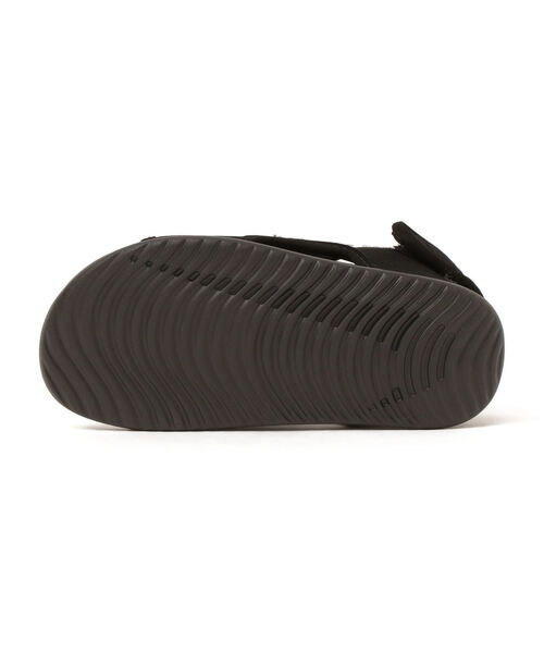 NIKE（ナイキ）の「NIKE:SUNRAY ADJAST 5（サンダル・キッズ・ブラック・15 /13/14/16/12）」の6枚目の写真