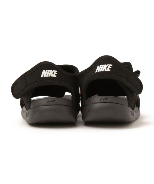 NIKE（ナイキ）の「NIKE:SUNRAY ADJAST 5（サンダル・キッズ・ブラック・15 /13/14/16/12）」の4枚目の写真