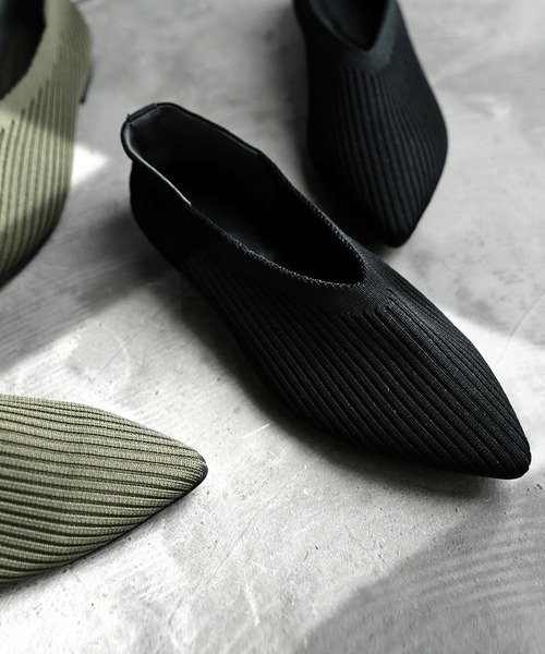 antiqua(アンティカ)の「Vカットニットパンプス(パンプス・レディース・ブラック/カーキ・LL/S/M/L)」の9枚目の写真