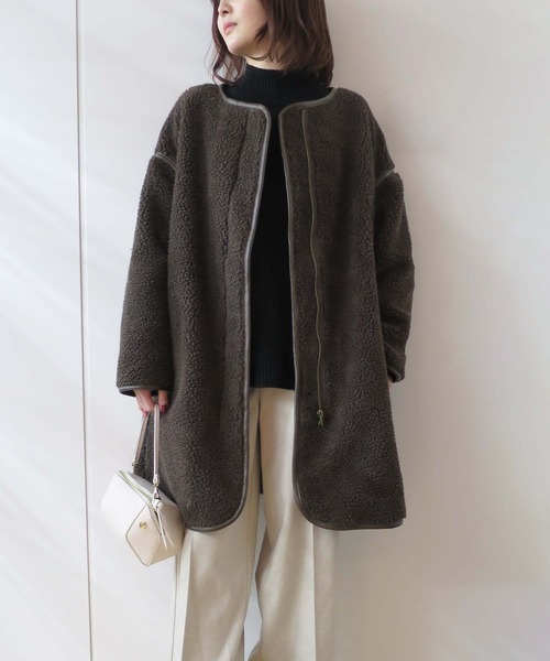 GeeRA(ジーラ)の「フェイクレザーパイピングボアコート(その他アウター・レディース・ブラウン・MEDIUM/LARGE)」の1枚目の写真