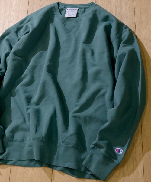 Champion（チャンピオン）の「【22】〔Champion/チャンピオン〕10oz ガーメントダイ クルーネックスウェットシャツ（スウェット・メンズ・ブラック/グレー/グリーン/ブルー/ネイビー/レッド/その他・MEDIUM/LARGE）」の4枚目の写真