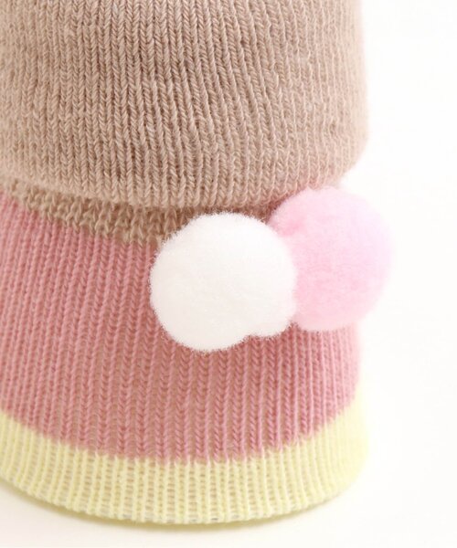 BREEZE（ブリーズ）の「ポンポン付きベビーソックス（ベビーシューズ/ベビーソックス・キッズ・ピンク/アイボリー/グレー・12/9）」の5枚目の写真