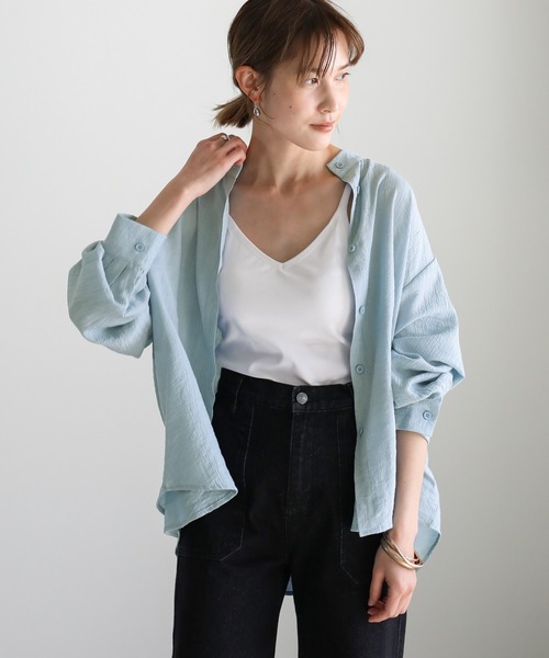 select MOCA(セレクトモカ)の「2021 SS ノーカラーワッシャーデザインシャツ(シャツ/ブラウス・レディース・ホワイト/ブルー/サーモンピンク・FREE)」の7枚目の写真