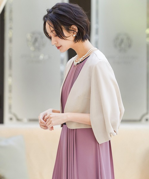 niana（ニアナ）の「ジョーゼット ケープ風バルーンスリーブ ボレロ