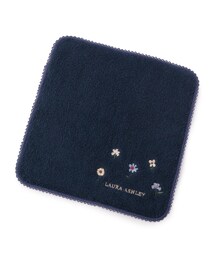 LAURA ASHLEY（ローラアシュレイ）の「プレスドフラワー柄　タオル（ハンカチ/ハンドタオル）」