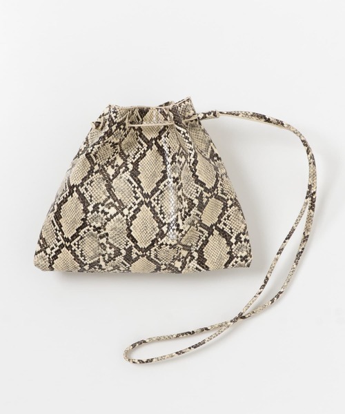 RODE SKO(ロデスコ)の「ALONDRA かたほうキンチャク(ハンドバッグ・レディース・ブラック/シルバー/アニマル・ONE)」の14枚目の写真