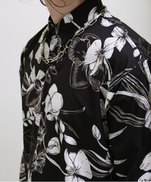 minsobi（ミンソビ）の「フラワー柄プリントロングシャツ（シャツ