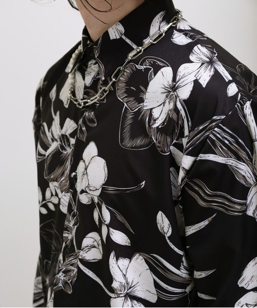 minsobi（ミンソビ）の「フラワー柄プリントロングシャツ（シャツ