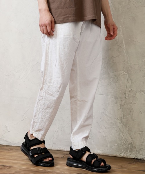 TopIsm（トップイズム）の「【2022】無地コットン ハロンパンツ サルエルパンツ（チノパンツ・メンズ・グリーン/ベージュ/ブラック/ホワイト/カーキ/グレー・LL/M/L）」の2枚目の写真