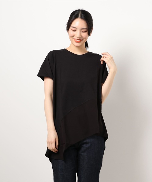 Bou Jeloud(ブージュルード)の「【コットン100】スムースコットンアシメ切り替えTOPS(Tシャツ/カットソー・レディース・ブラック/グレー/オフホワイト/A・FREE)」の2枚目の写真